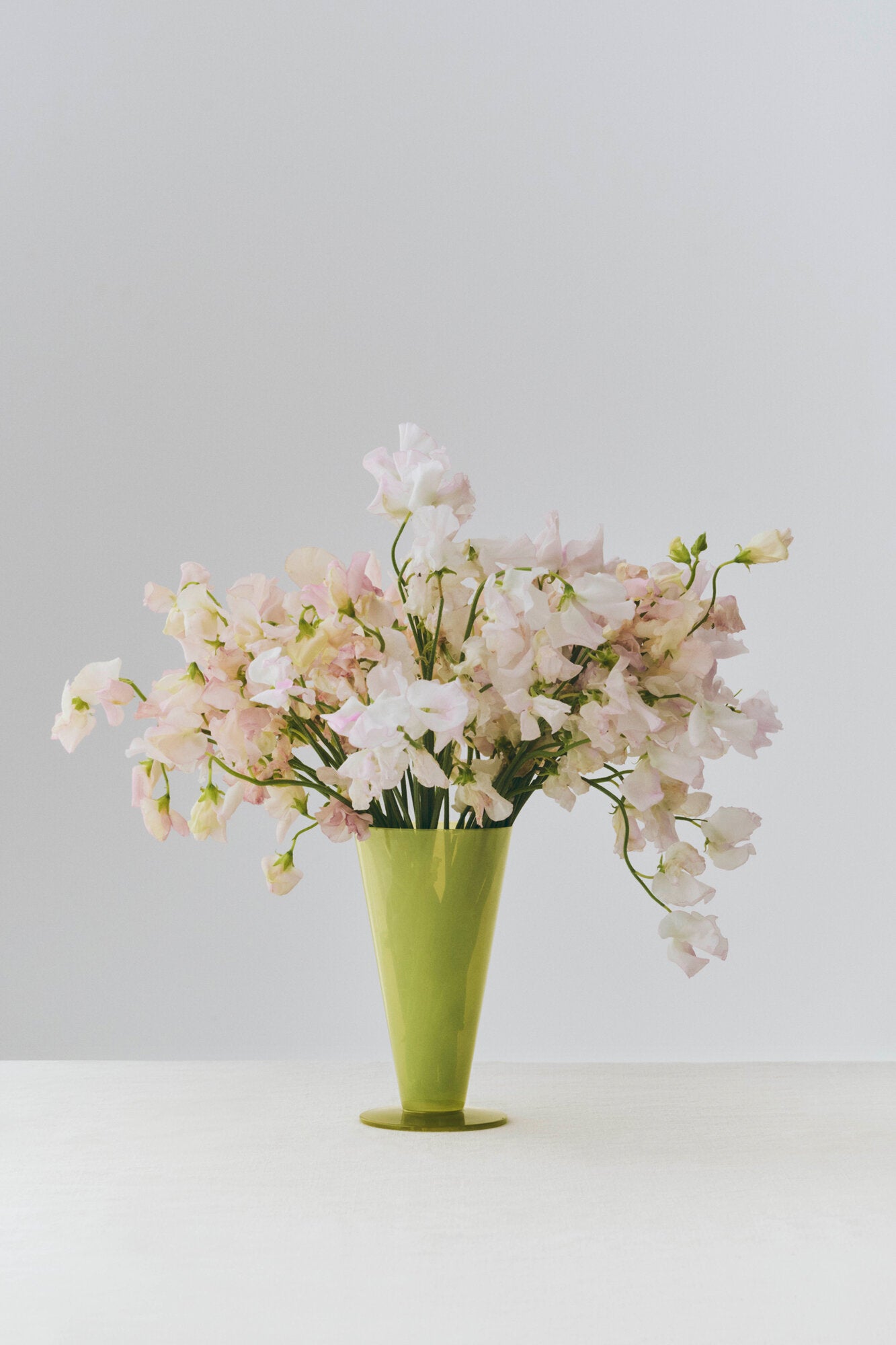 Conical vase, Light Green/Dark Lime - H18 cm